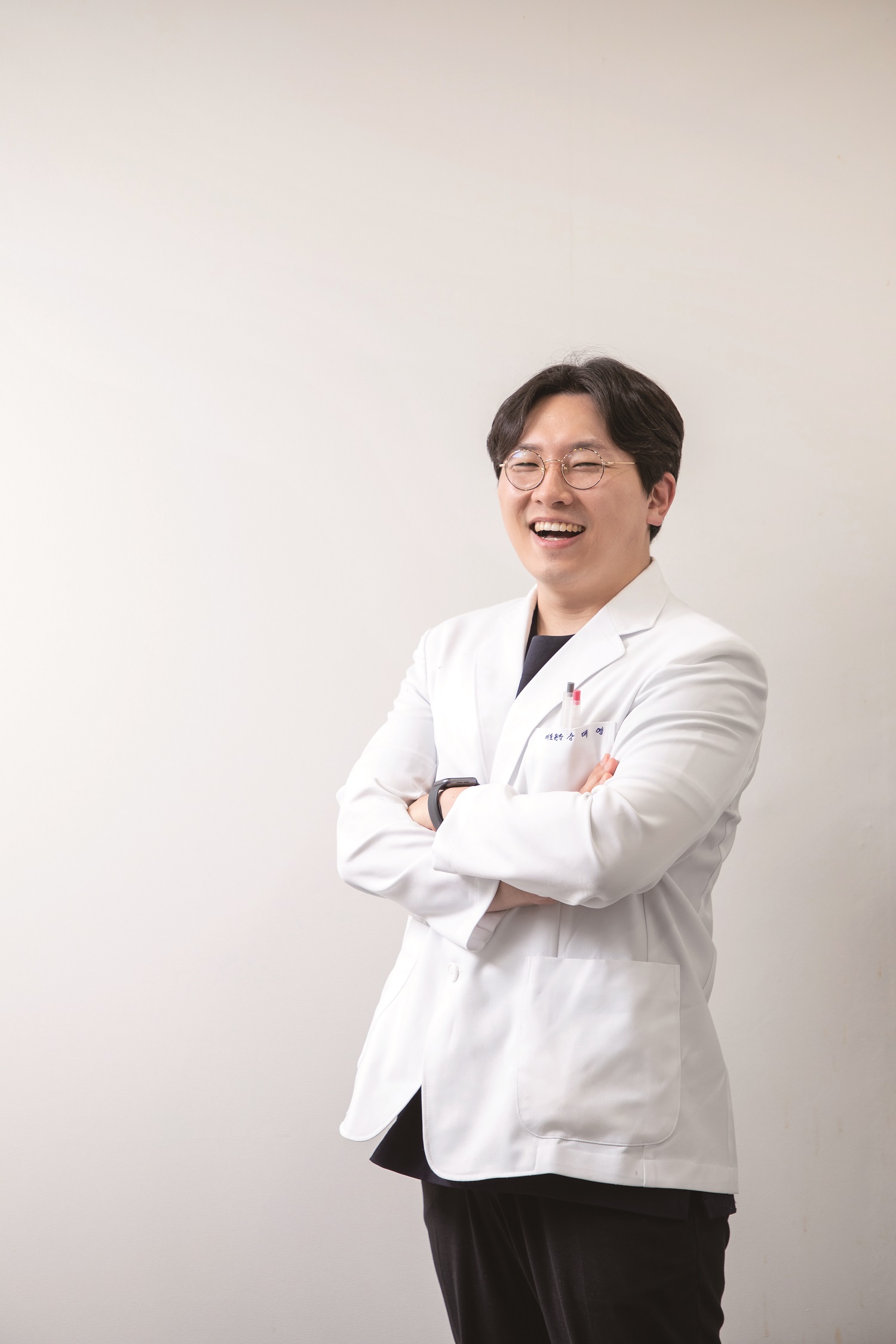 자신감을 채워주는 아름다운 공간 - 예뻐진의원 잠실송파점 강대영 대표원장